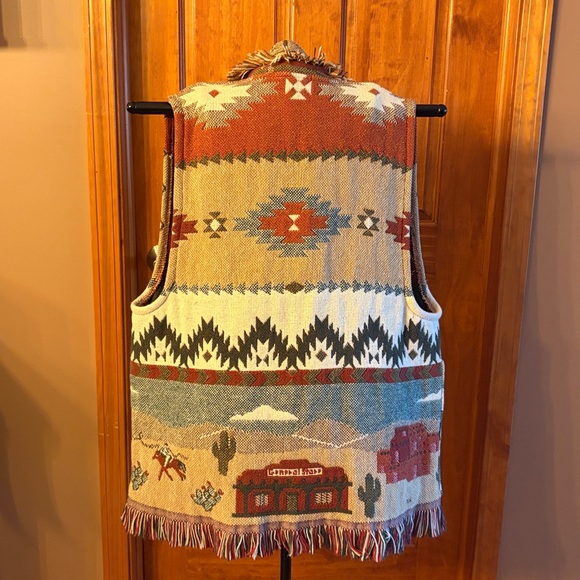 Fringed Multicolor Vest - Picture 2 of 5